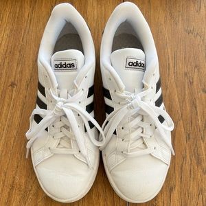 Women’s Adidas Sneakers